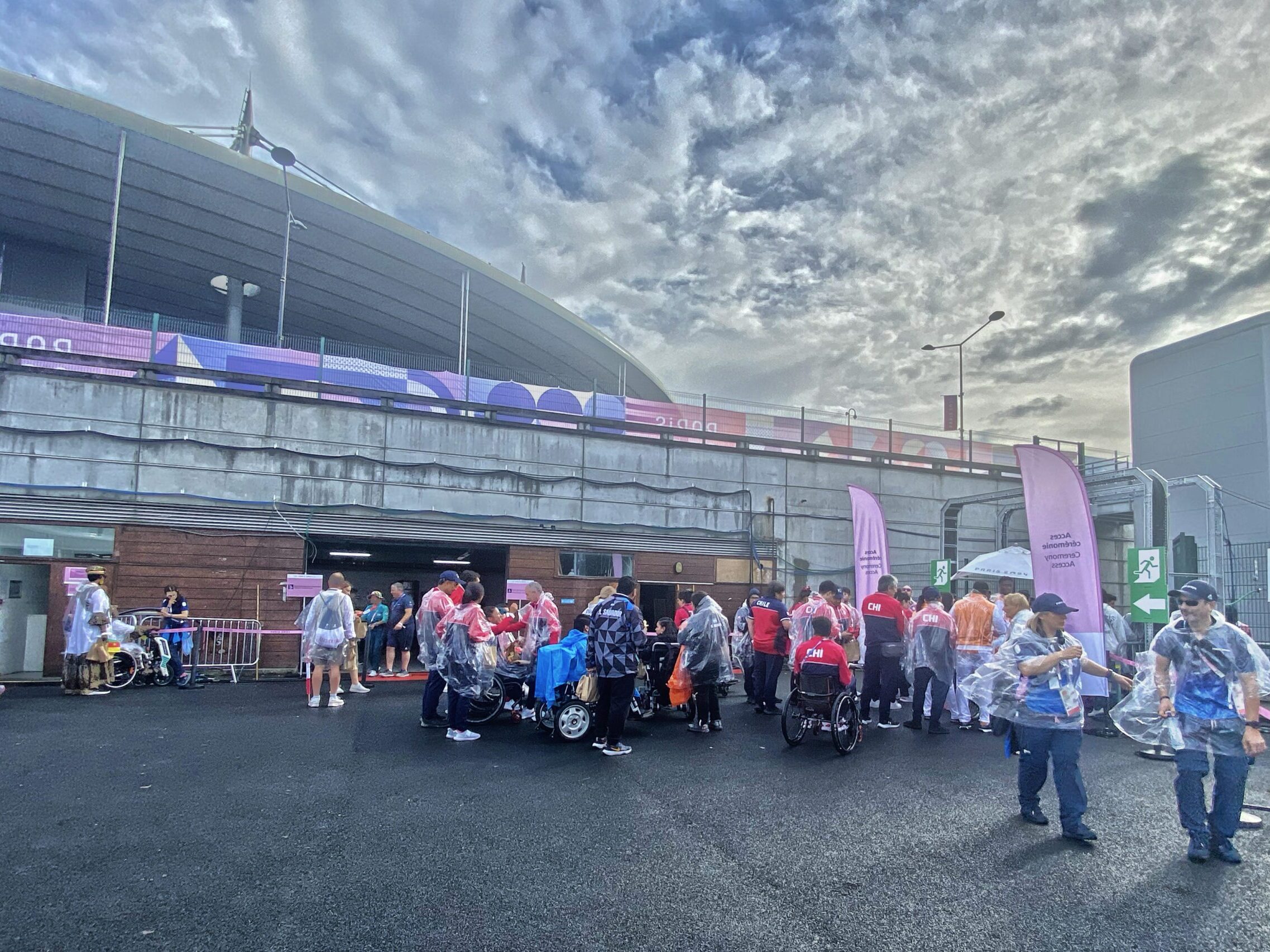 Accès athlètes paralympiques Paris 2024 Stade de France