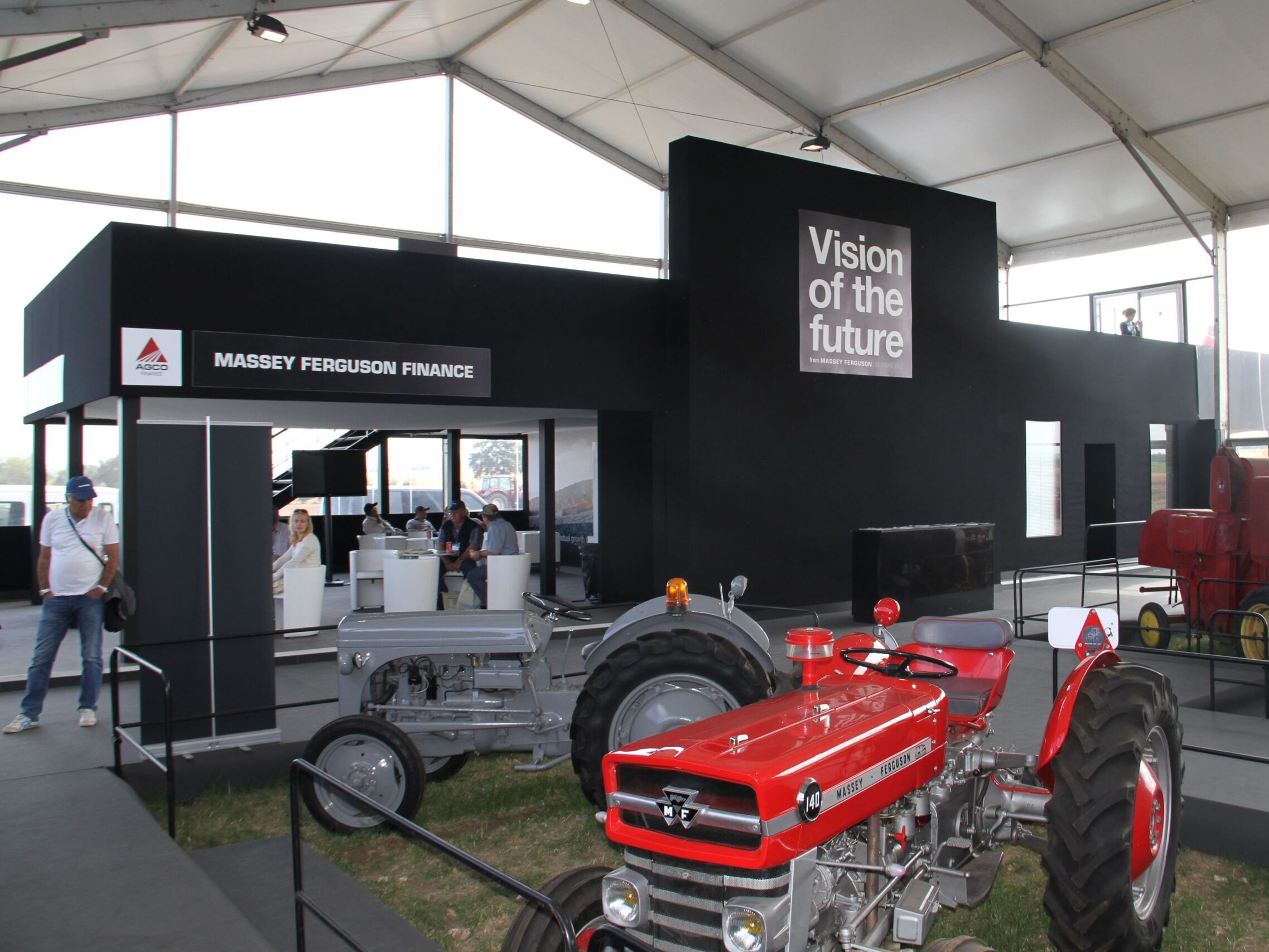 massey-fergusson-evenement-R&D-Production--2012-1